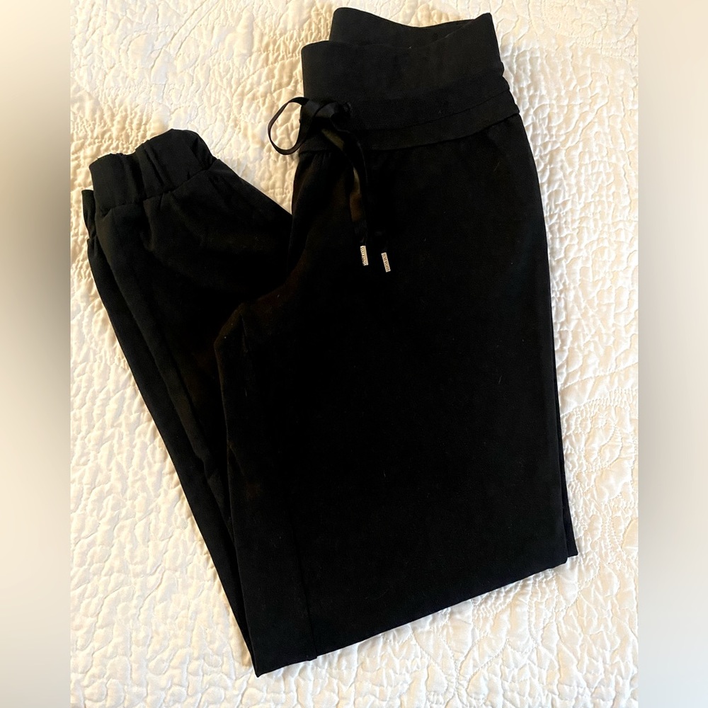 Lorna Jane Black Joggers XS
